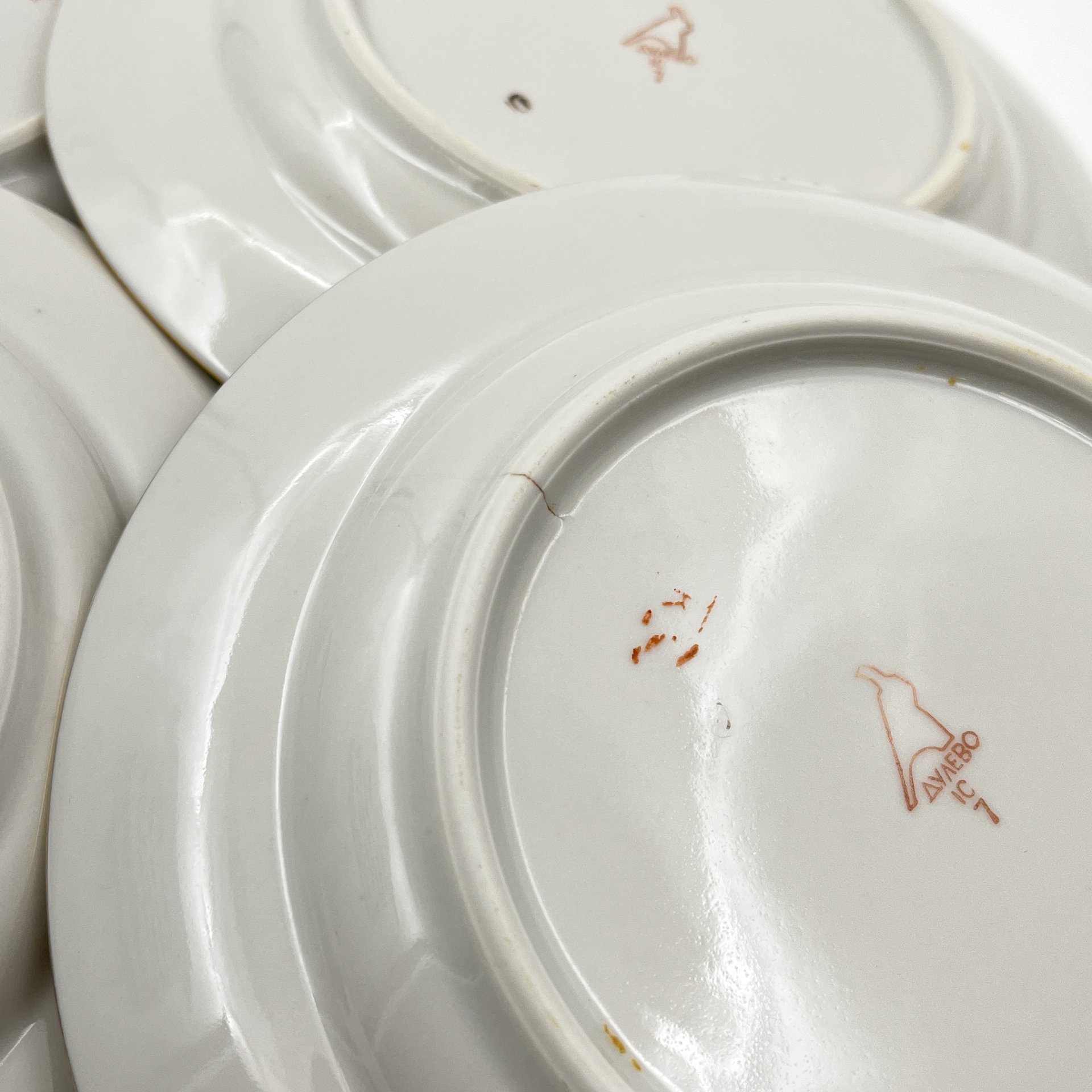 Набор пирожковых тарелок с цветочным декором на 6 персон, фарфор, деколь, золочение, Дулевский фарфоровый завод (Дулёво), СССР, 1968-1991 гг.