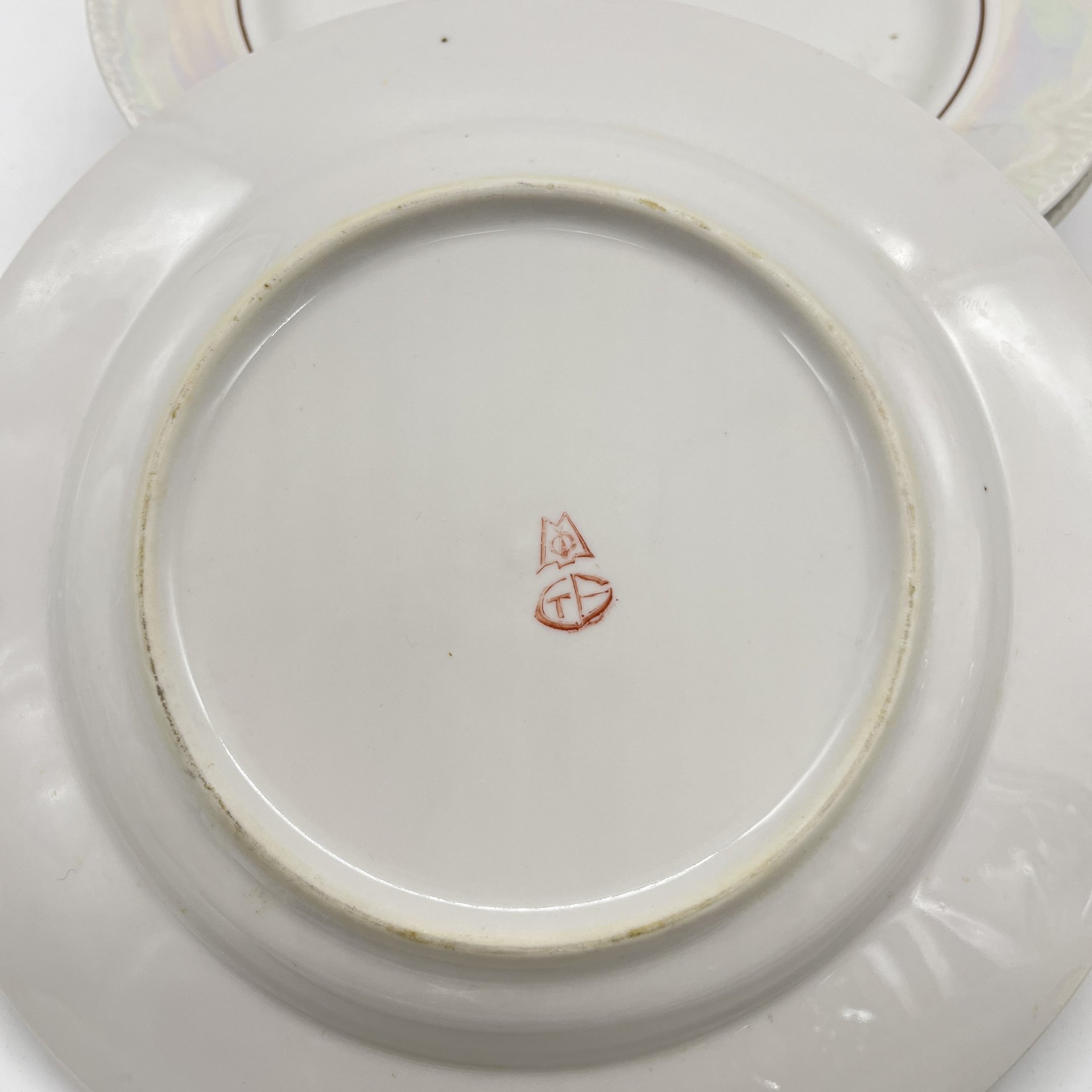 Набор из 6 тарелок с лаконичным декором, фарфор, люстр, золочение, Минский фарфорово-фаянсовый завод, СССР, 1983-1991 гг.