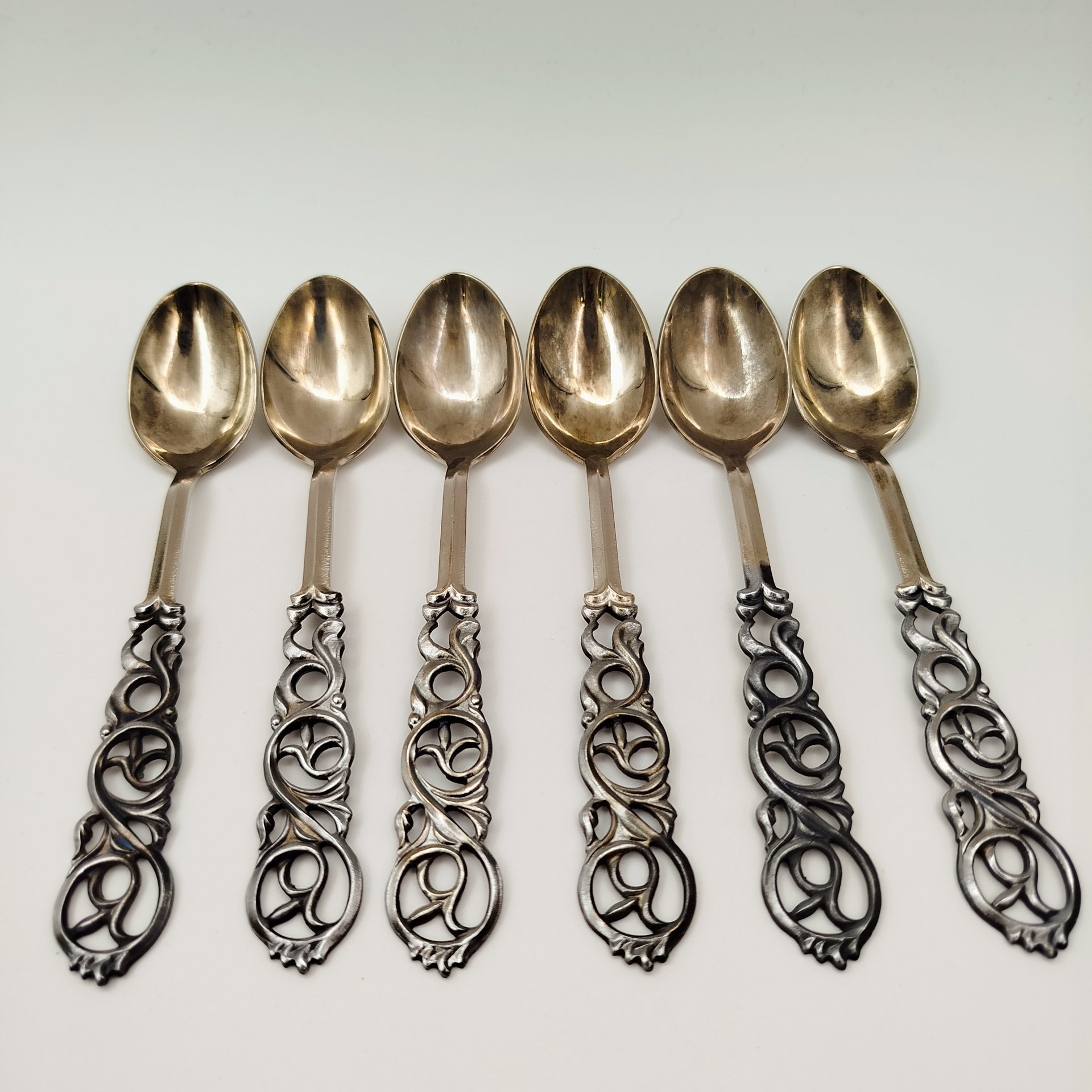 Набор из 6-ти десертных ложек "Керженец" в коробке, мельхиор (медь-никель), Казаковское производственное ювелирное объединение (КПЮО), СССР, 1975-1990 гг.