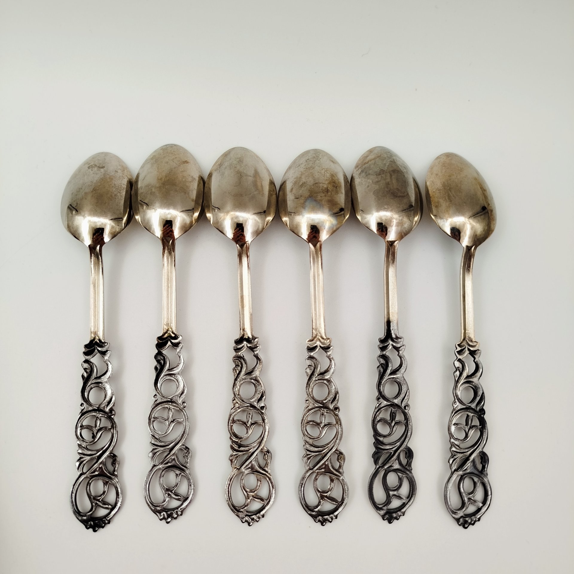 Набор из 6-ти десертных ложек "Керженец" в коробке, мельхиор (медь-никель), Казаковское производственное ювелирное объединение (КПЮО), СССР, 1975-1990 гг.