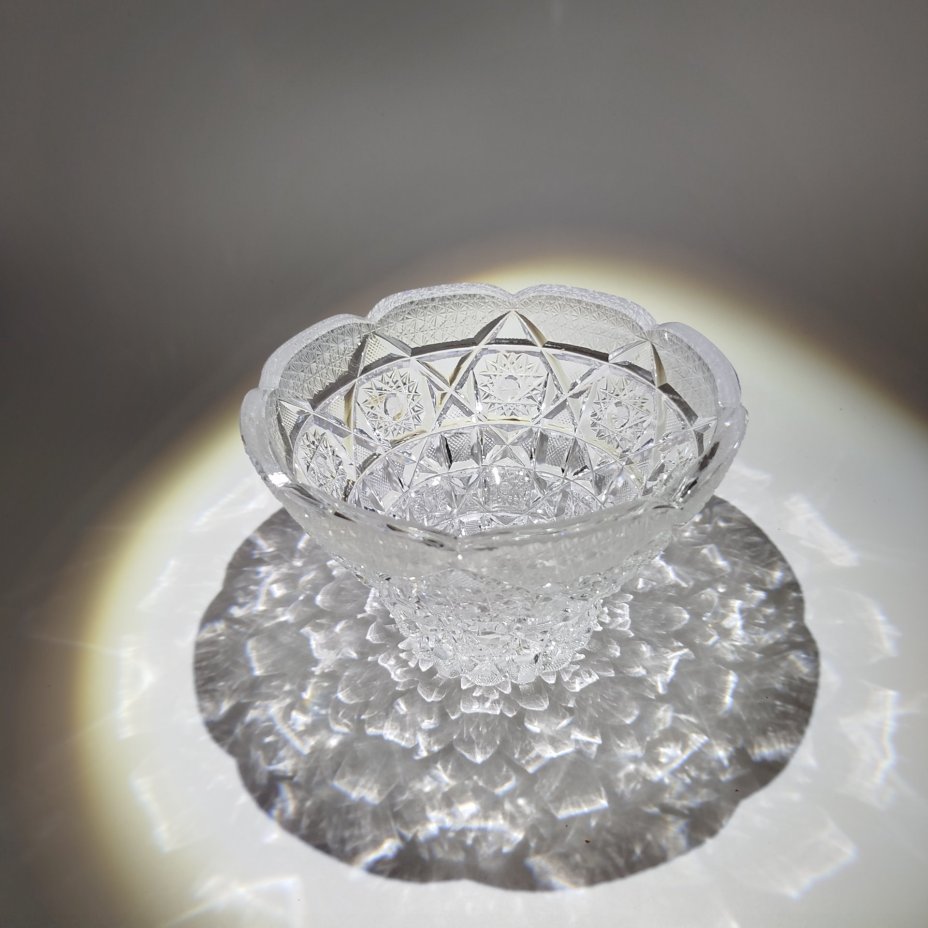 Конфетница(салатник) с резным декором, хрусталь, гранение, Гусевской хрустальный завод (Гусь-Хрустальный), СССР, 1970-1990 гг.
