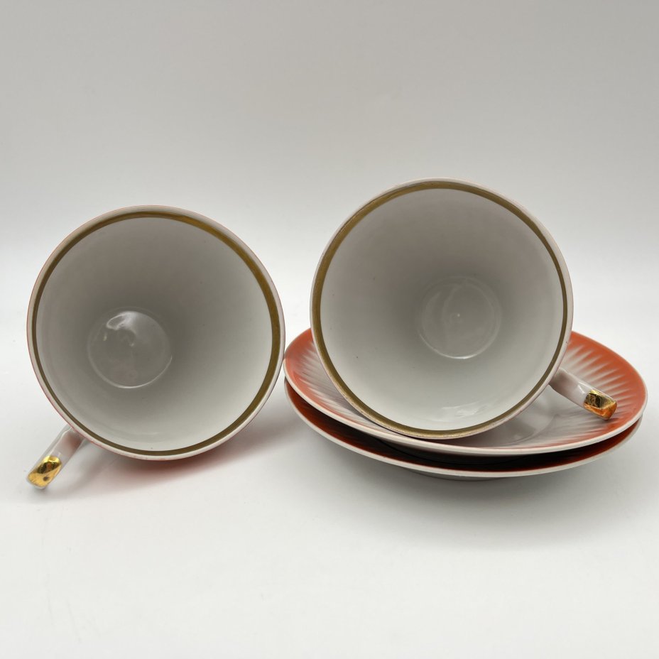 Набор чайных пар оранжевого оттенка на 2 персоны