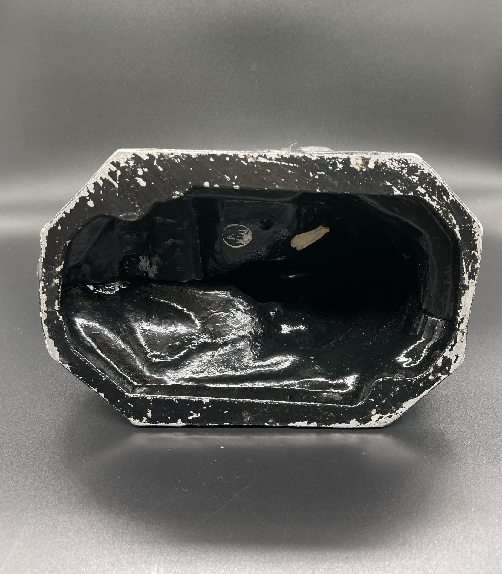 Корпус каминных часов "Хозяйка Медной горы", Челябинский часовой завод «Молния»