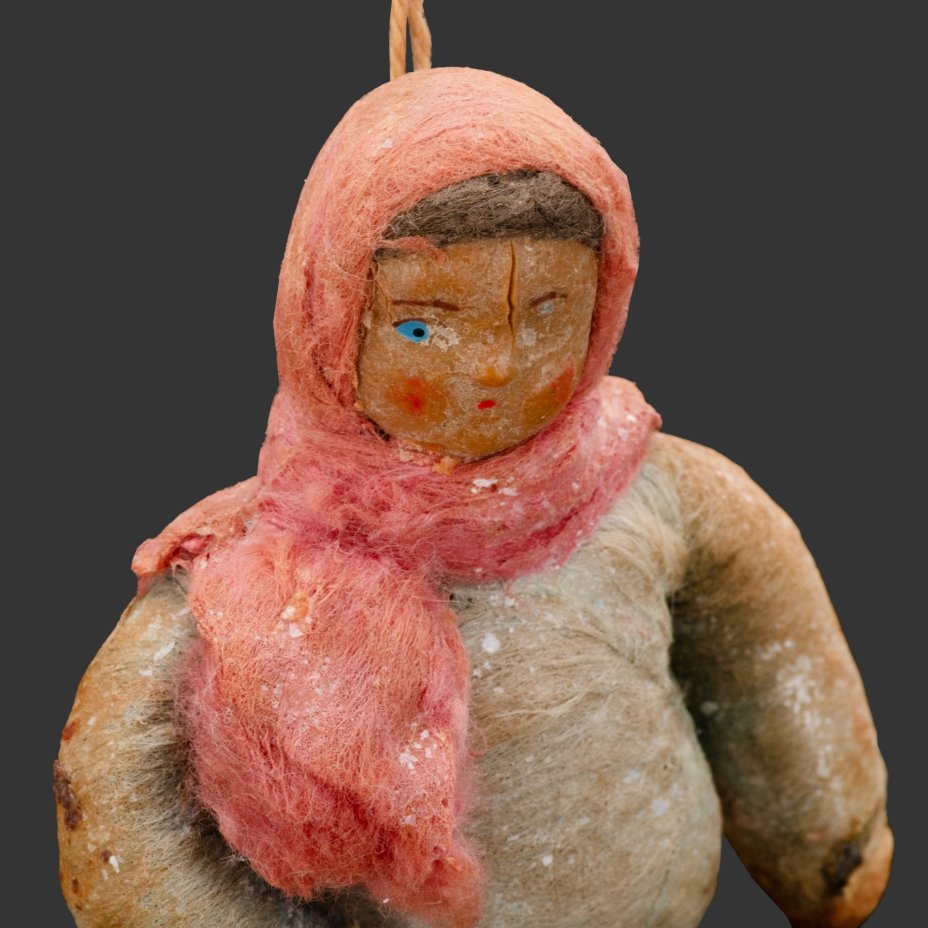 Игрушка ёлочная "Девушка в платке"