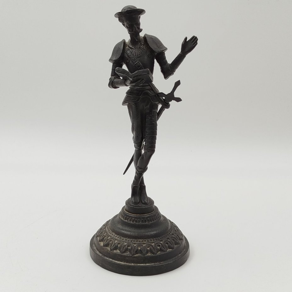 Статуэтка "Дон-Кихот"