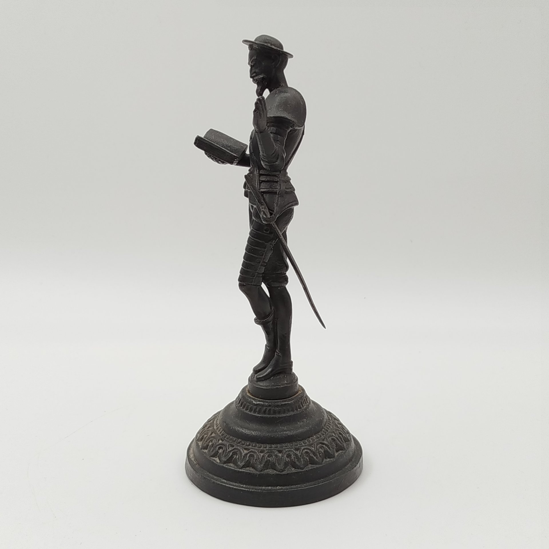 Статуэтка "Дон-Кихот"