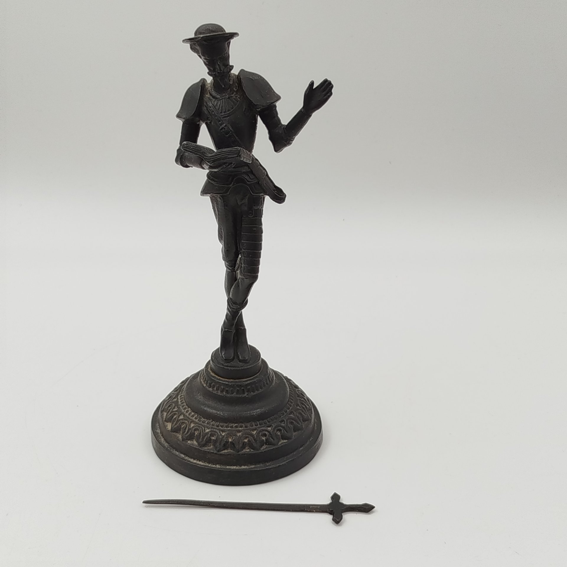 Статуэтка "Дон-Кихот"