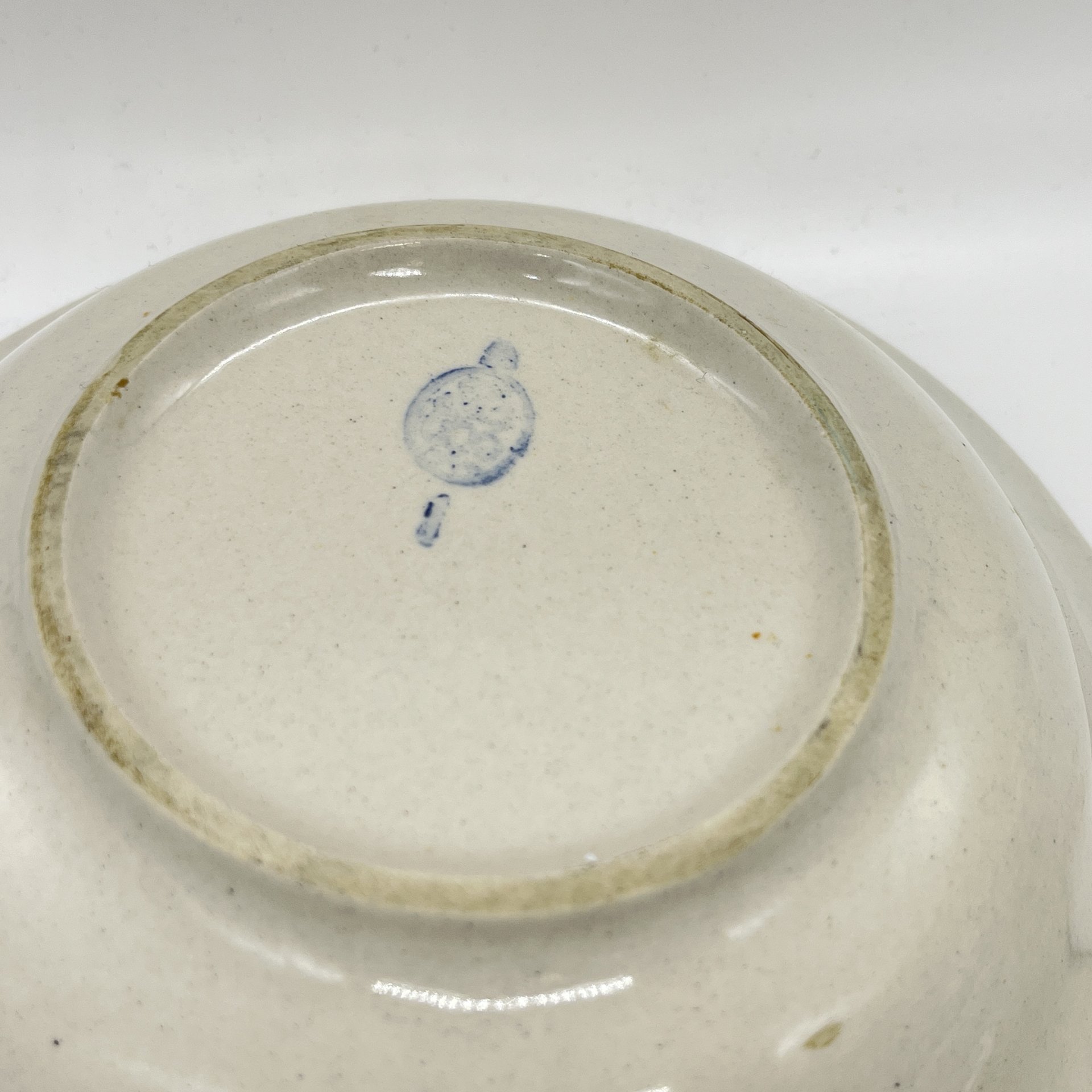 Набор из 2 суповых тарелок и селедочницы "Вишни", фаянс, аэрография, Ленинградский завод «Стройфаянс», СССР, 1972-1982 гг.