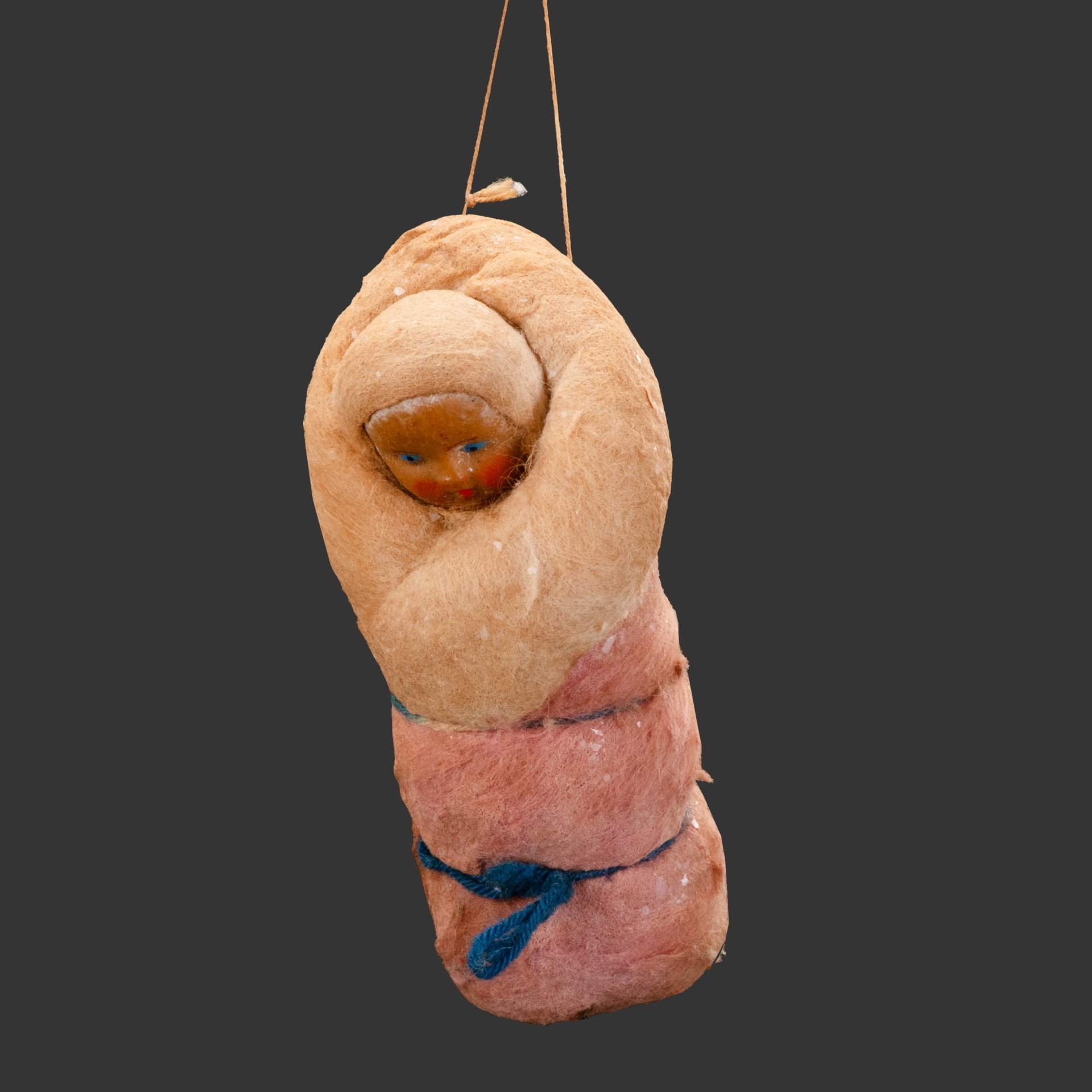 Игрушка ёлочная "Ребёнок в конверте" ("Малыш"), вата, мастика, роспись, СССР, 1930-1940 гг.