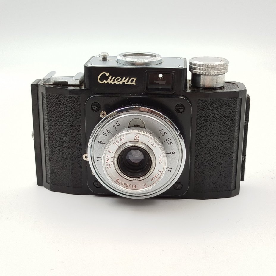 Фотоаппарат шкальный "Смена-6" и дальномер "Смена" в кофре