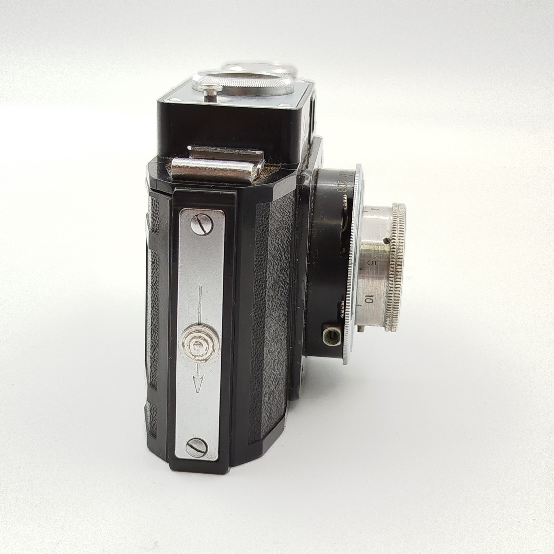 Фотоаппарат шкальный "Смена-6" и дальномер "Смена" в кофре, металл, пластик, кожа, стекло, Государственный оптико-механический завод имени ОГПУ (ГОМЗ), СССР, 162-1953 гг.