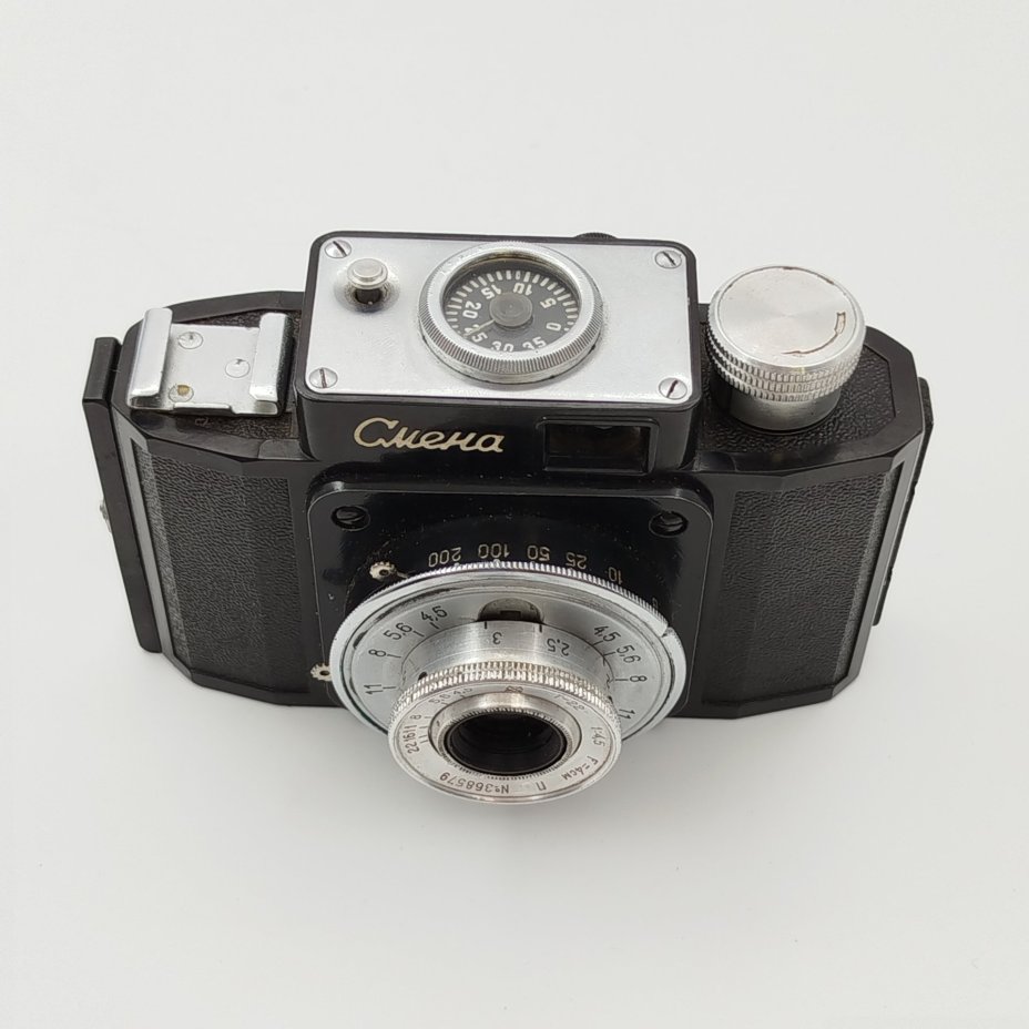 Фотоаппарат шкальный "Смена-6" и дальномер "Смена" в кофре