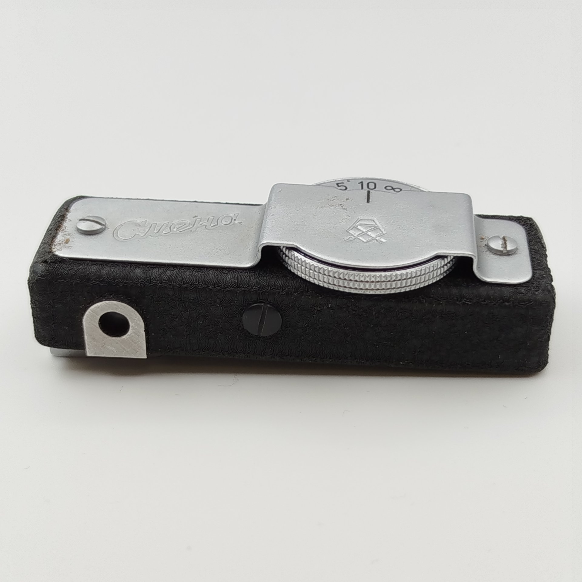 Фотоаппарат шкальный "Смена-6" и дальномер "Смена" в кофре, металл, пластик, кожа, стекло, Государственный оптико-механический завод имени ОГПУ (ГОМЗ), СССР, 162-1953 гг.