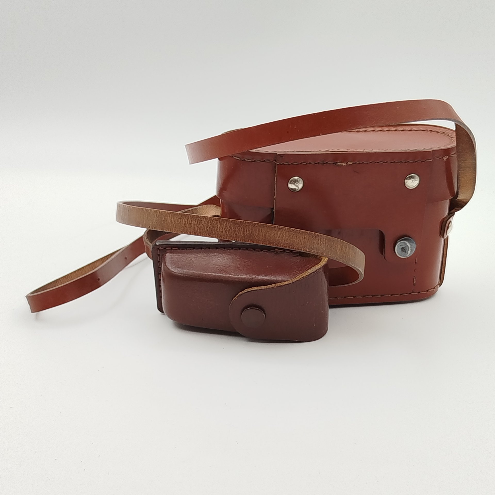 Фотоаппарат шкальный "Смена-6" и дальномер "Смена" в кофре, металл, пластик, кожа, стекло, Государственный оптико-механический завод имени ОГПУ (ГОМЗ), СССР, 162-1953 гг.