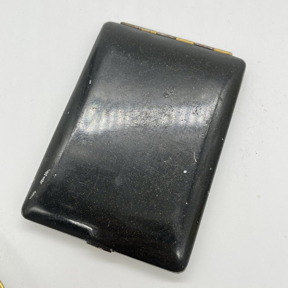 Портсигар с изображением памятника броненосцу "Русалка" в Таллине