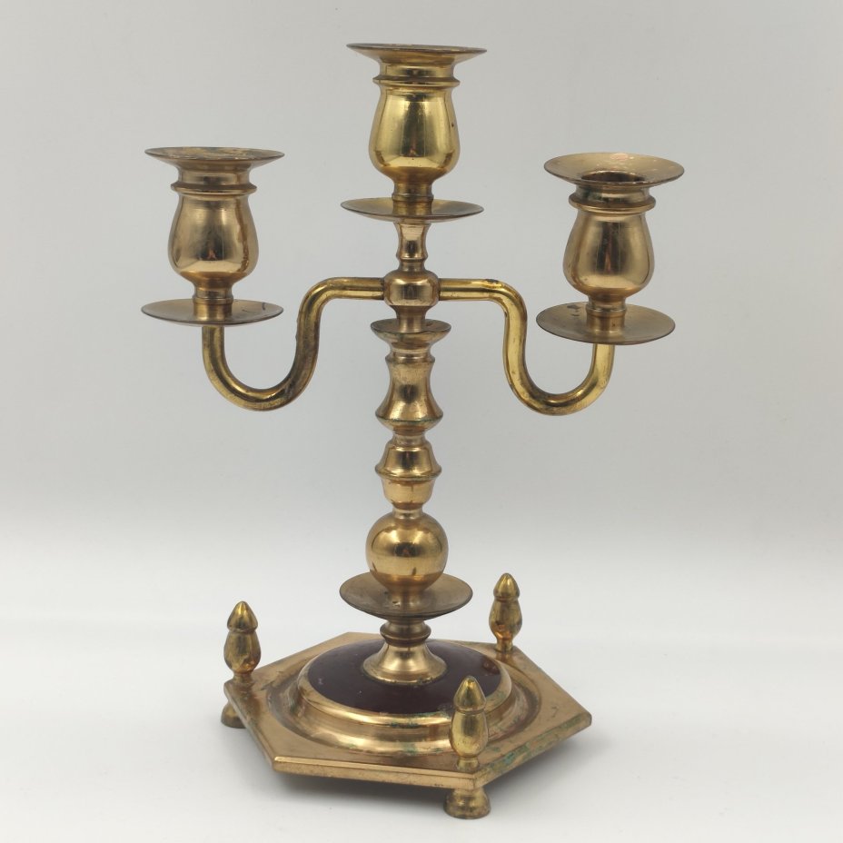 Подсвечник на 3 свечи