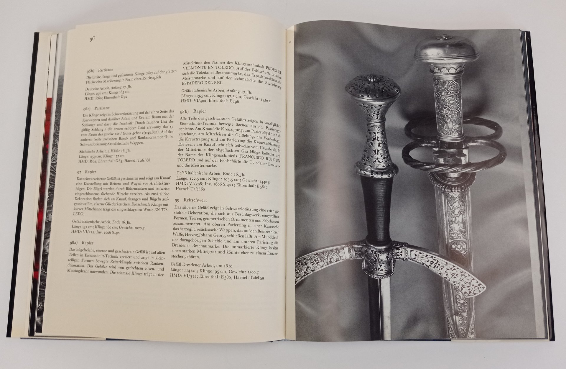 Книга-альбом "Prunkwaffen" (Драгоценное оружие), Johannes Schöbel, Издательство «Edition Leipzig»