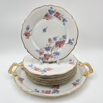 Набор десертных тарелок и блюда с цветочным декором на 6 персон, фарфор, деколь, золочение, Limoges, Франция, 1950-1970 гг.