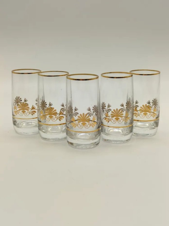 Набор из 5-ти стопок с растительным декором, стекло, золочение, Чехия, 1970-1990 гг.