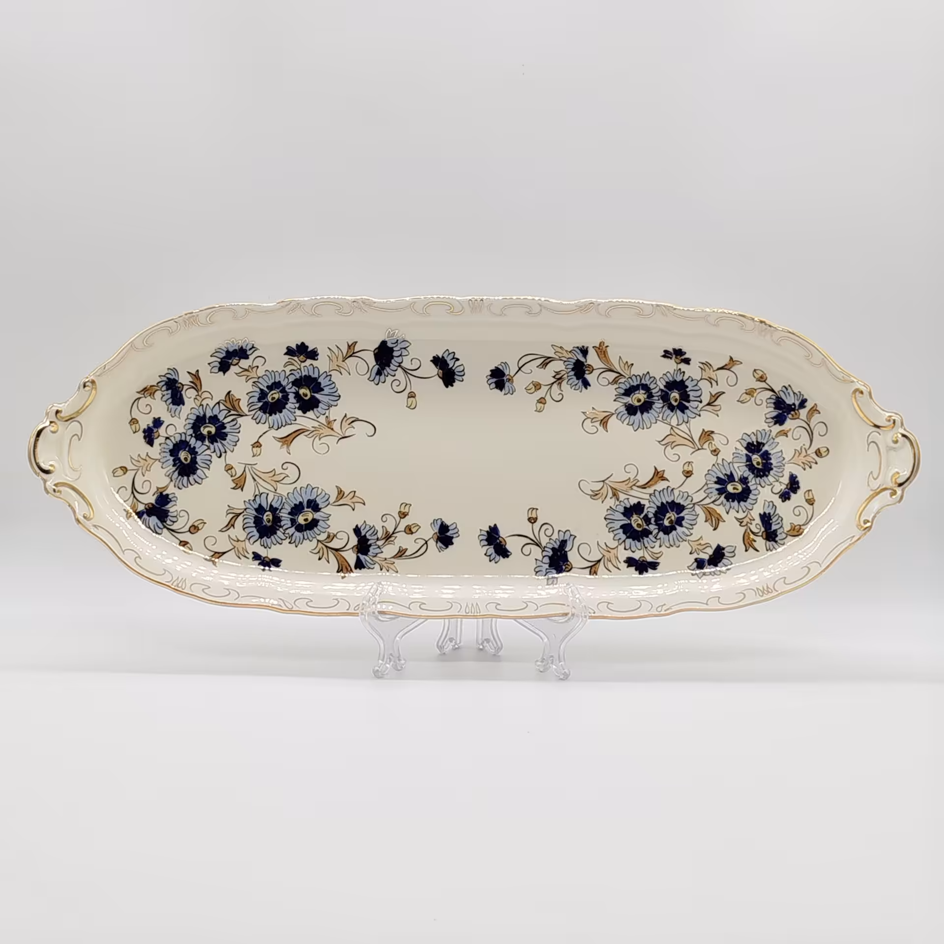 Блюдо сервировочное (рулетница) цвета слоновой кости (айвори) из сервиза "Cornflower" ("Василек"), Zsolnay