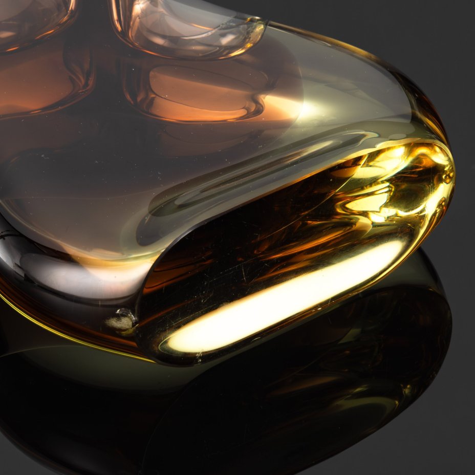 Ваза необычной формы, дизайнер Josef Cvrček, номер модели 70214/27, стекло, техника "Sommerso" (Соммерсо), Zelezny Brod Sklo (Железнобродский стекольный завод), Чехословакия, 1970-1980 гг.