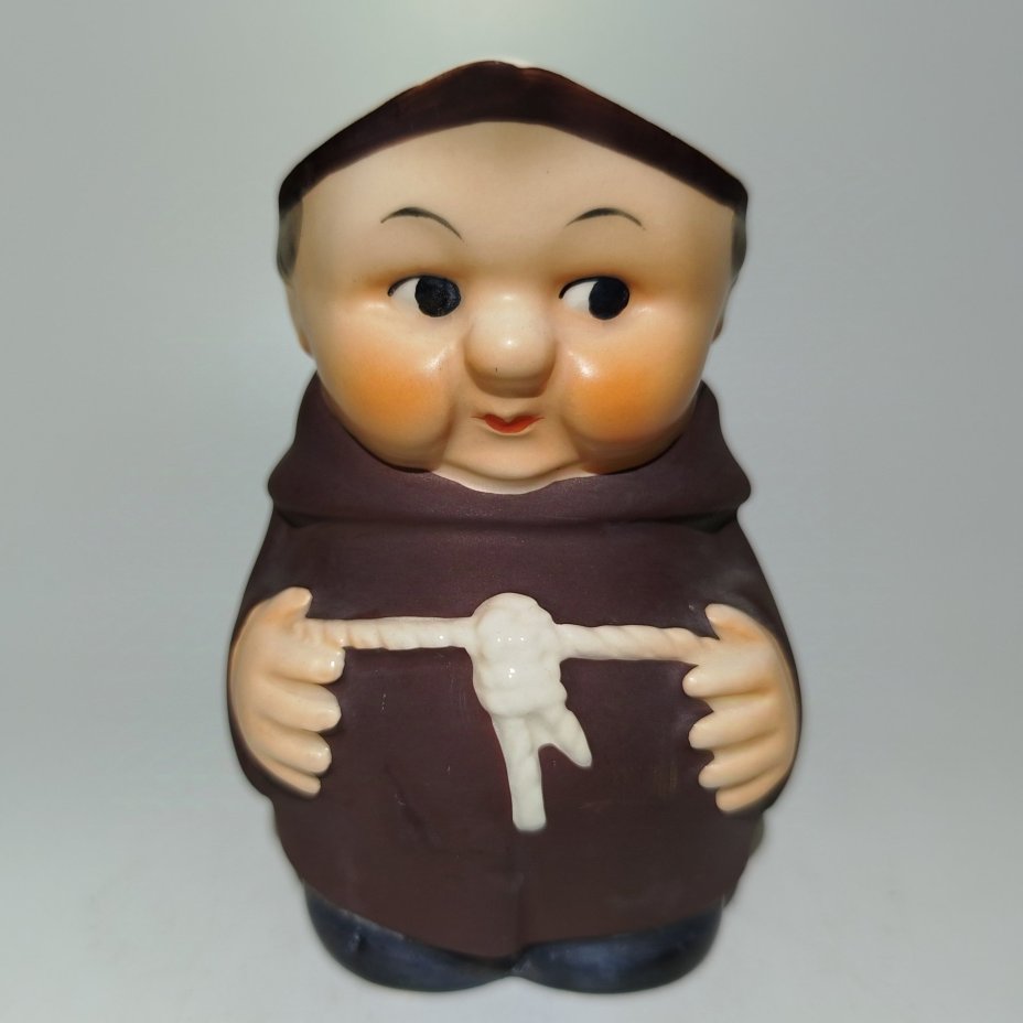 Кувшин (молочник) в виде фигурки монаха "Брат Тук", Goebel