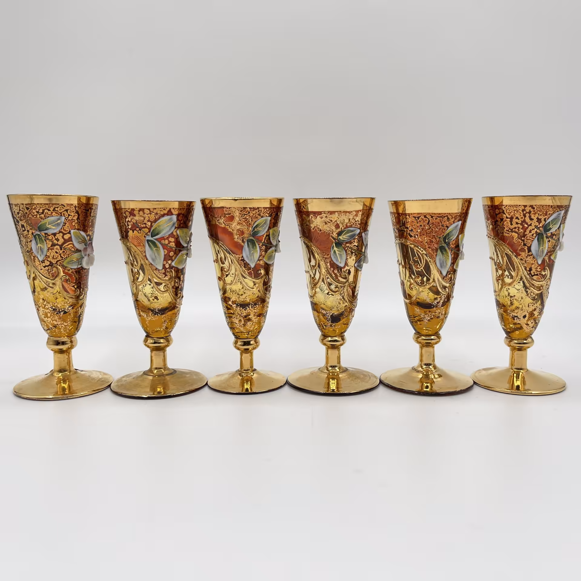 Набор из 6-ти рюмок, украшенных цветочным декором, Bohemia Crystal (Bohemia Glass)