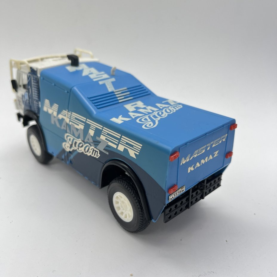 Модель автомобиля KAMAZ Mater Team