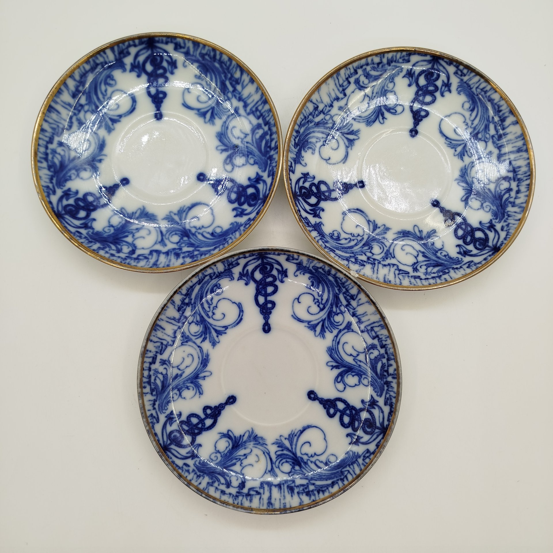 Набор из 3-х блюдец "Бригантина", автор рисунка Н.П. Славина