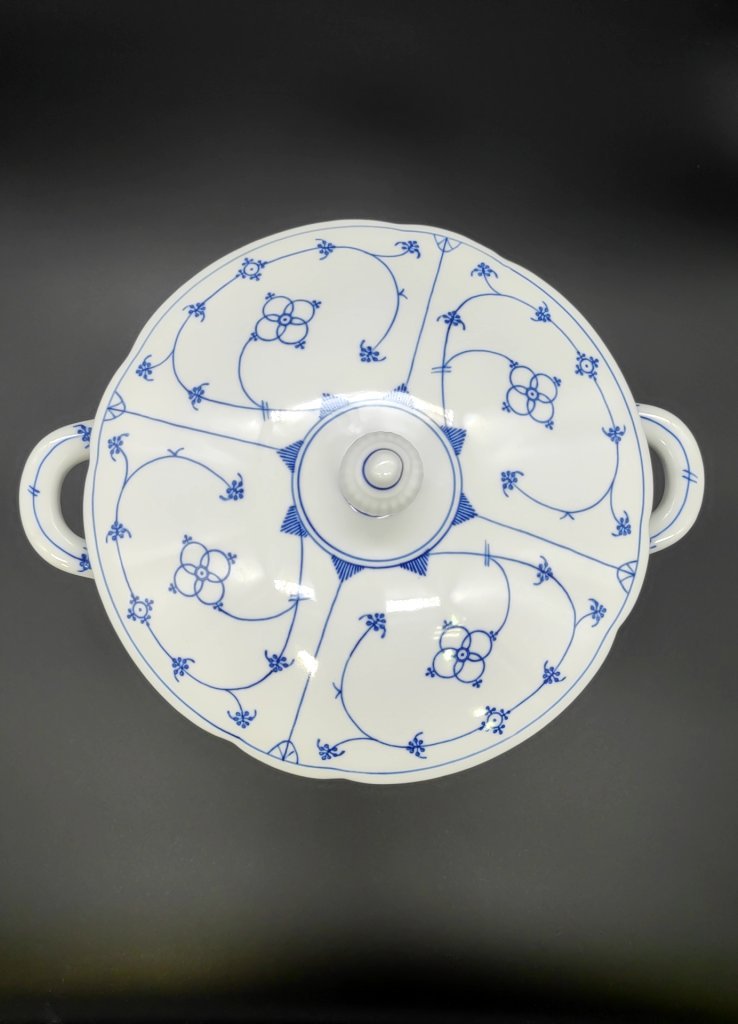 Супница "Луковый узор", Heinrich Winterling GmbH & Co. KG