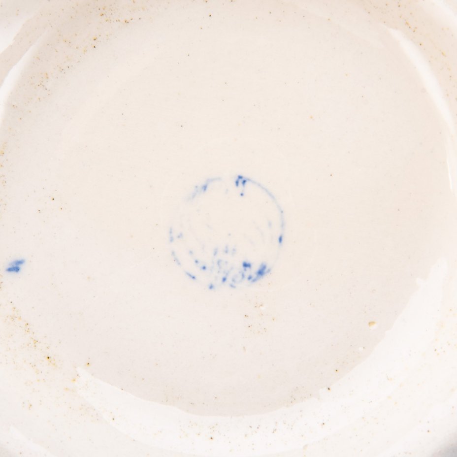 Набор чайный с растительным декором (чайник доливной, чайник заварочный, сахарница, масленка), фаянс, роспись, Кооператив «Глазурь», г. Ленинград, СССР, 1988-1998 гг.