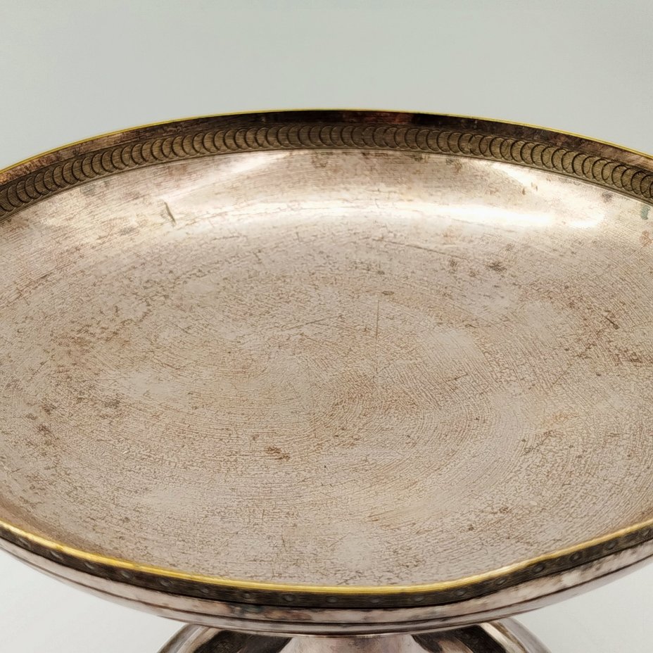 Фруктовница на ножке с монограммой "EW", Adolphe Boulenger