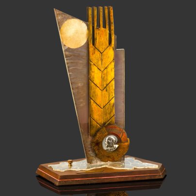 Настольное украшение "Белгород" (Стела в виде колоса, с профильным портретом В.И. Ленина и гербом СССР, металл, пластик, композит, СССР, 1950-1960 гг.