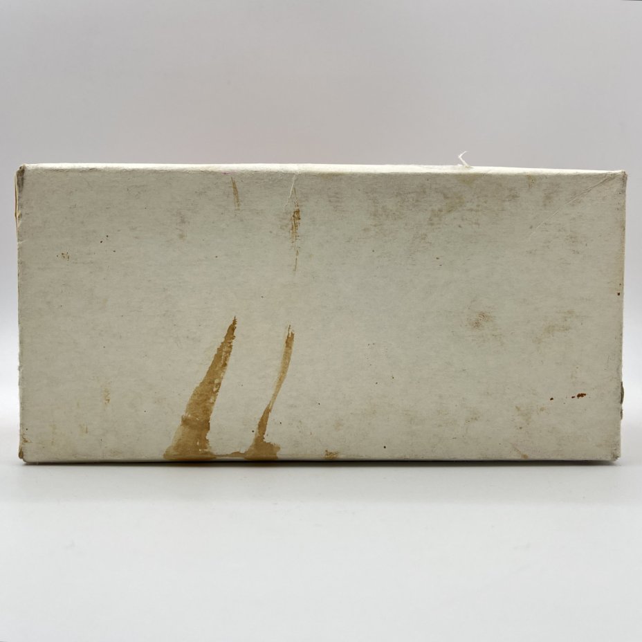 Набор "Ромашки" из 2 подвесных ёлочных шаров (игрушек) в оригинальной коробке, Московское производственное объединение "Иней"