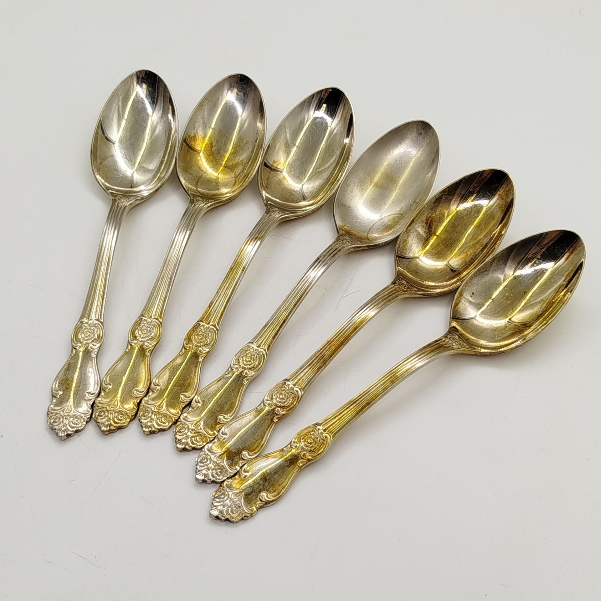 Набор из шести десертных ложек "Серебряная роза", мНЦ (медь-никель-цинк), Кольчугинский завод цветных металлов, СССР, 1970-1990 гг.