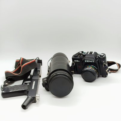 Фотоснайпер (объектив Таир-3С 300 mm f/ 4.5 в комплекте с фотоаппаратом Зенит 122) в оригинальном кофре, Красногорский механический завод (КМЗ)