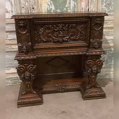 Бюро с откидным столом