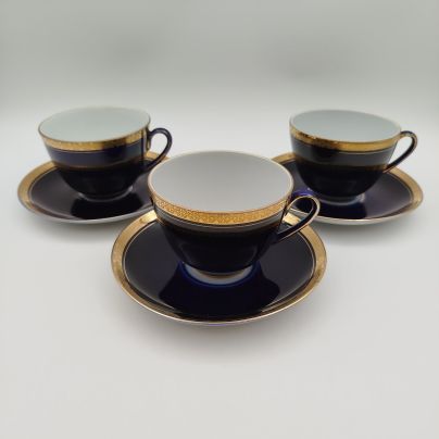 Набор из 3-х чайных пар, украшенных цветочным орнаментом, фарфор, крытье, золочение, Ленинградский фарфоровый завод (ЛФЗ), СССР, 1960-1970 гг.