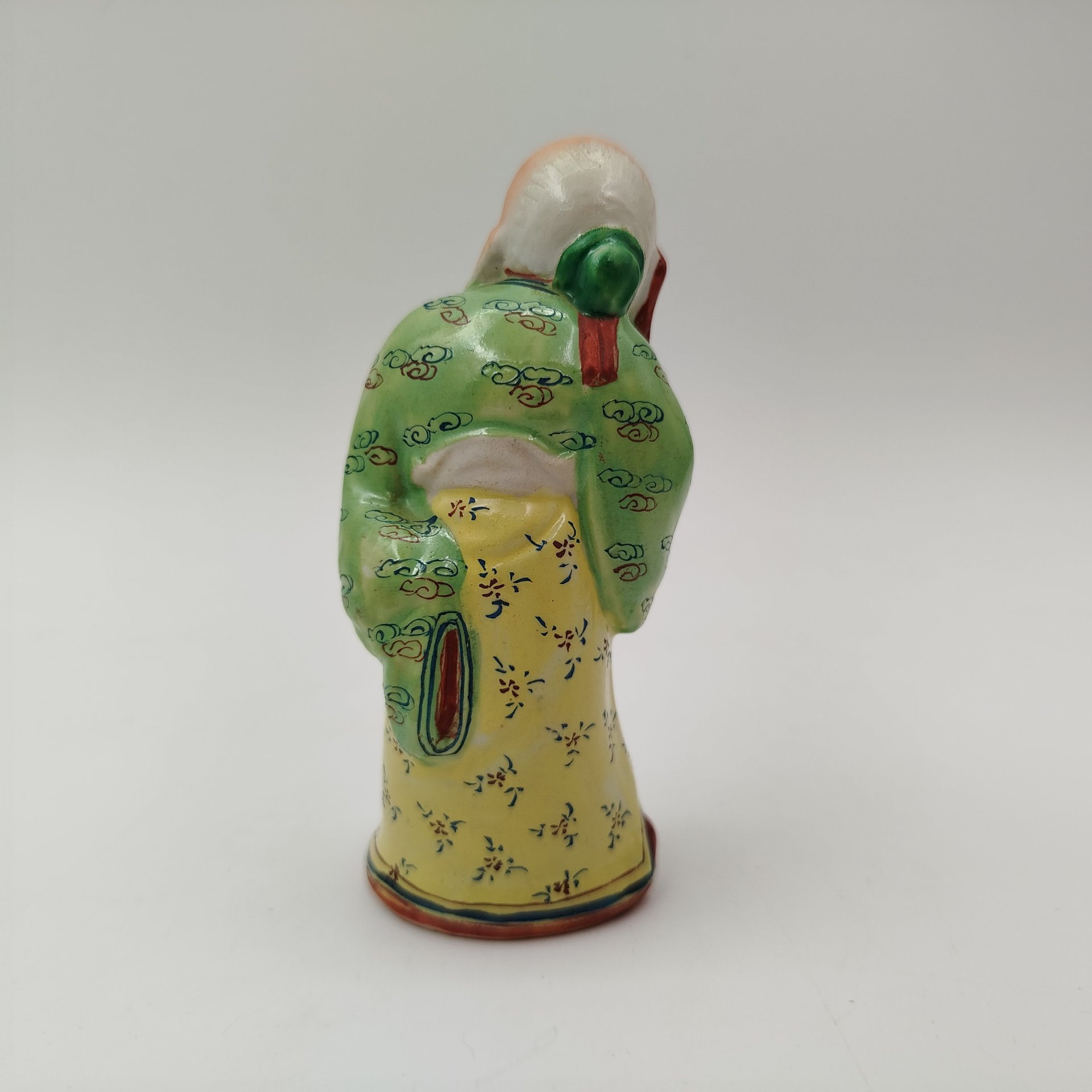 Статуэтка "Мудрец с посохом", фарфор, роспись, Китай, 1950-1970 гг.