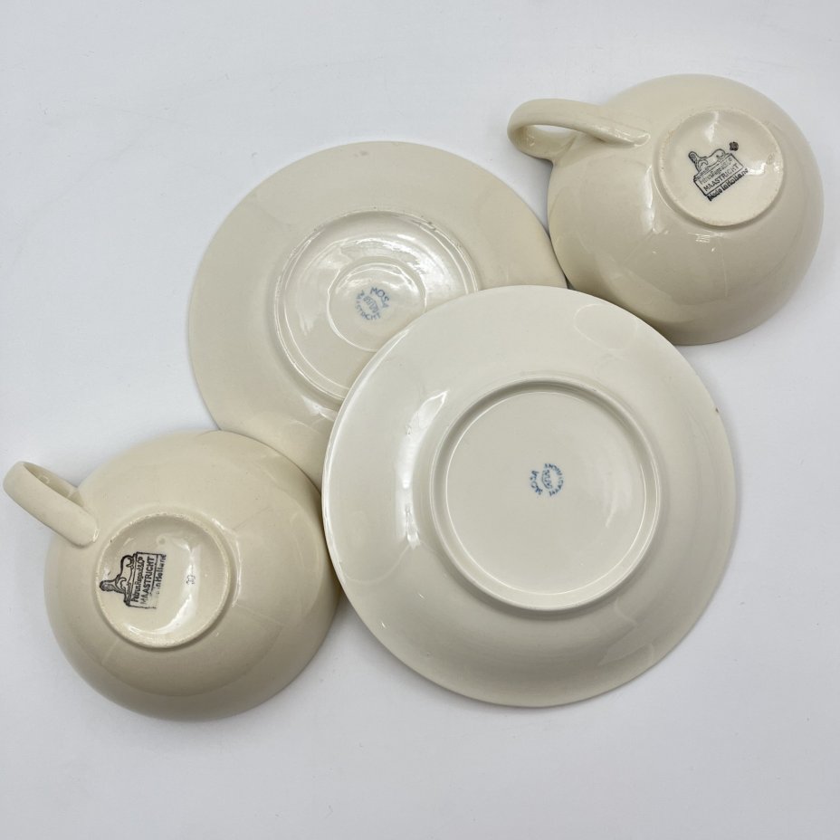 Набор чайных пар на две персоны с декором в виде линий, Petrus Regout Maastricht