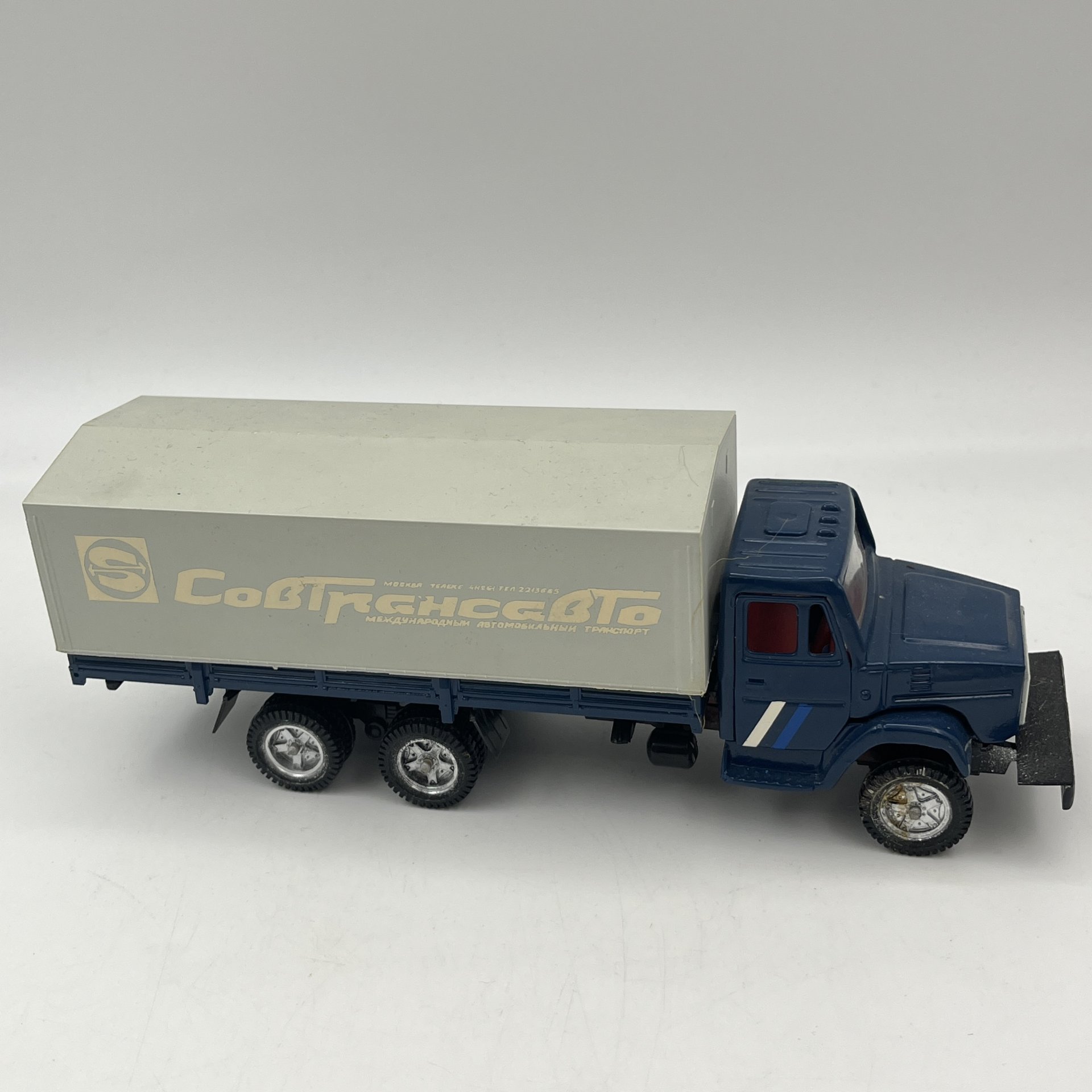 Модель автомобиля "ЗИЛ-6309", (авторская модель), металл, пластмасса, СССР, 1980-1991 гг.