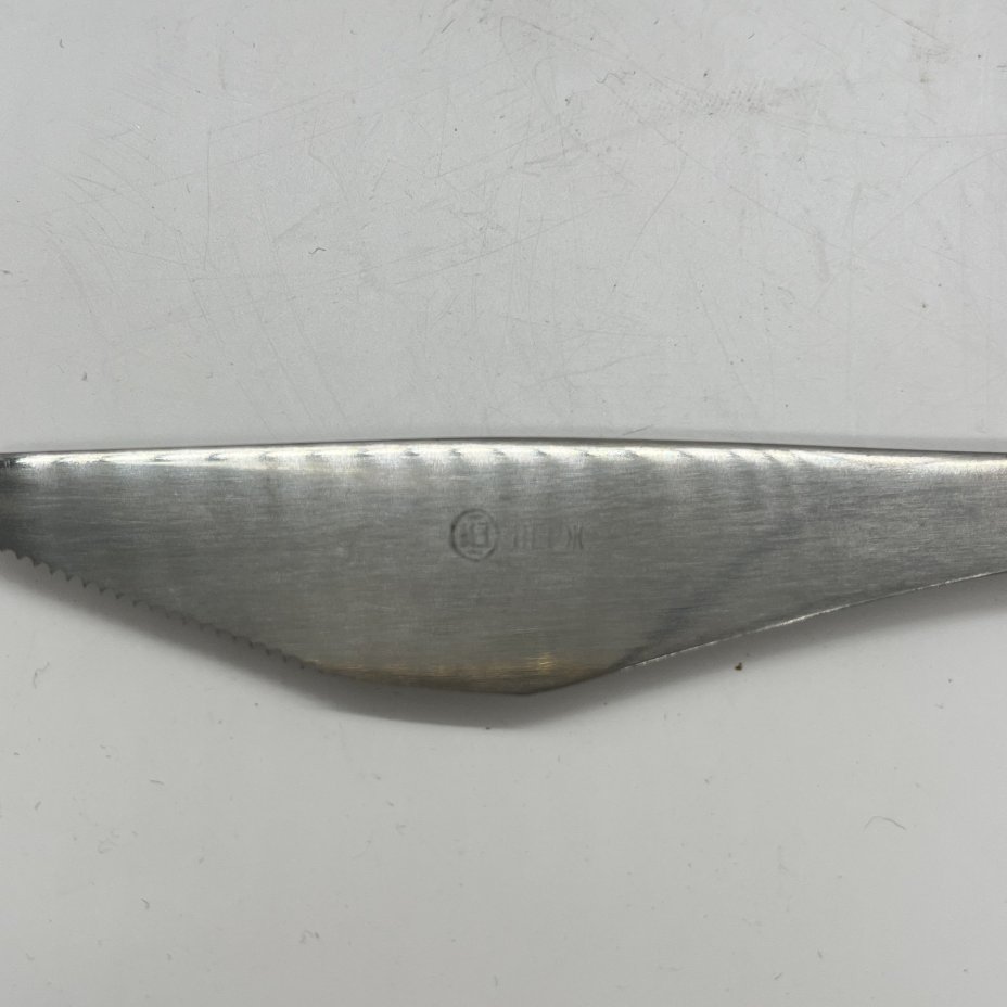 Набор столовых приборов "Вечерний" на  две персоны (2 вилки, 2 ложки, 2 столовых ножа, нож для масла), нержавеющая сталь, пластик