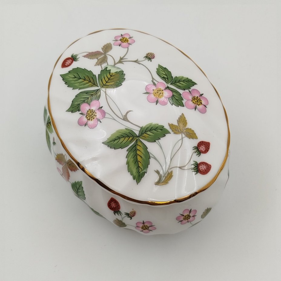 Шкатулка миниатюрная "Wild Strawberry" ("Земляника"), Wedgwood