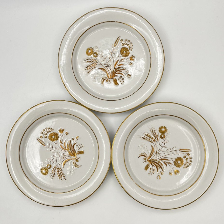 Набор кофейный "Золотой букет", автор формы и росписи Криммер Э.М.