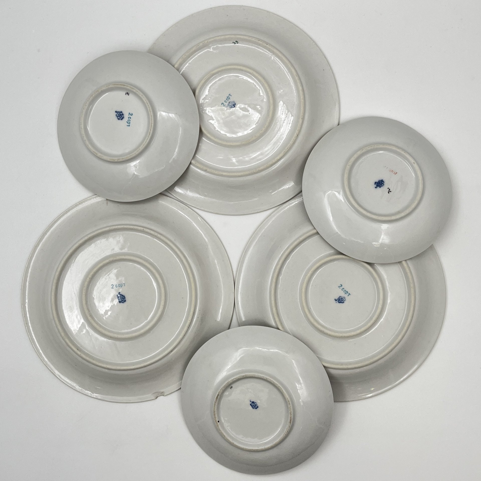 Набор кофейный "Золотой букет", автор формы и росписи Криммер Э.М.