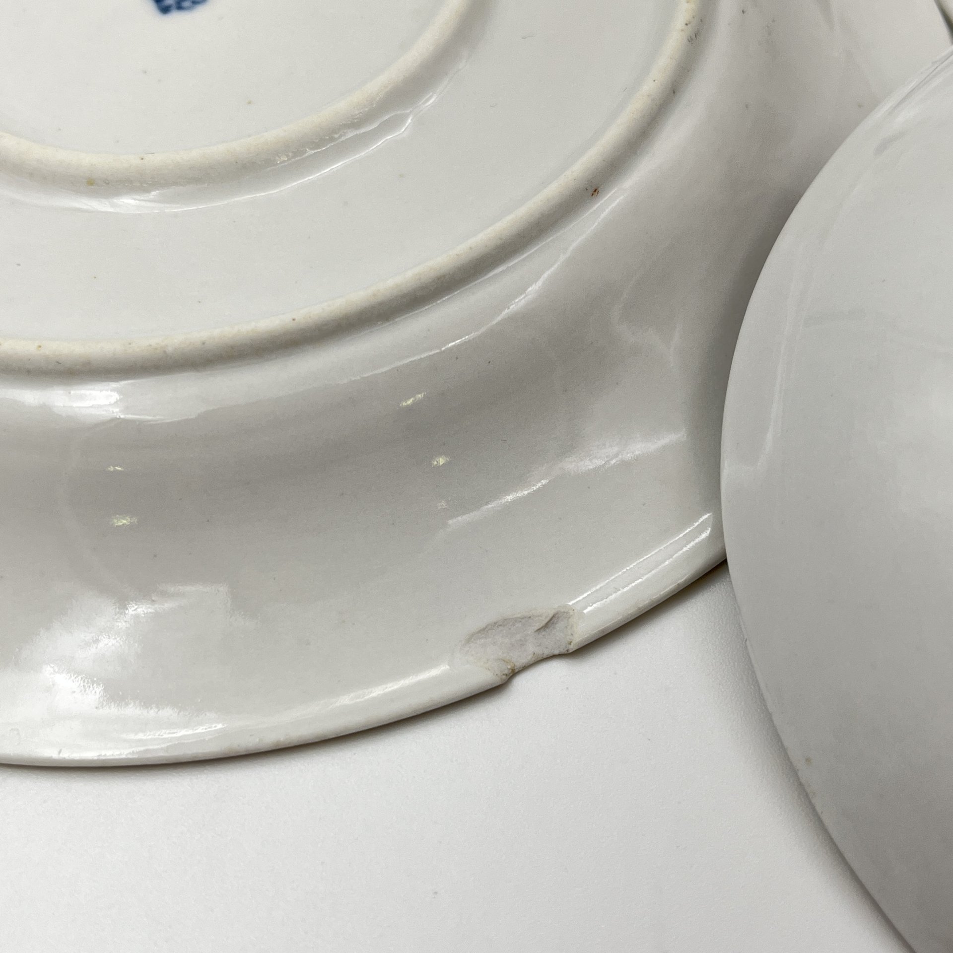 Набор кофейный "Золотой букет", автор формы и росписи Криммер Э.М.