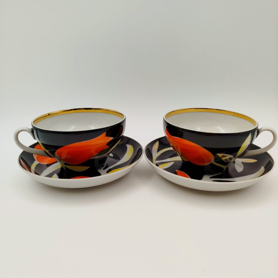 Набор из двух чайных пар "Тюльпан", фарфор, крытье, роспись, золочение, Дулевский фарфоровый завод (Дулёво), СССР, 1968-1991 гг.