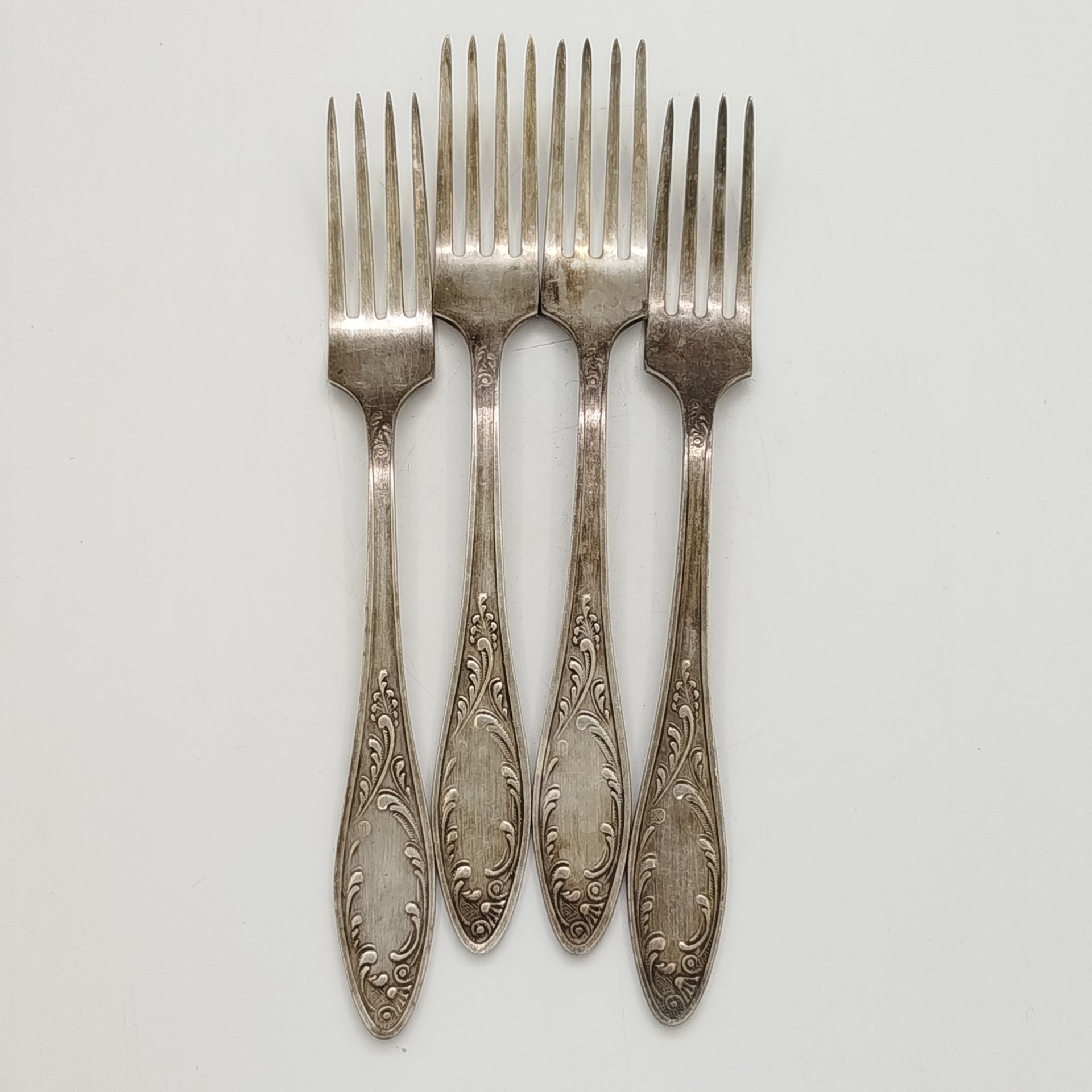 Набор из 4-х столовых вилок "Пламя"