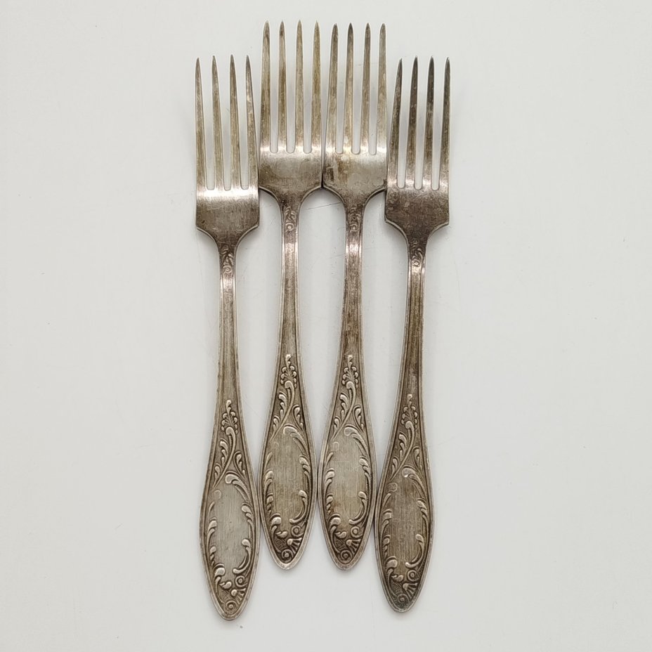 Набор из 4-х столовых вилок "Пламя"