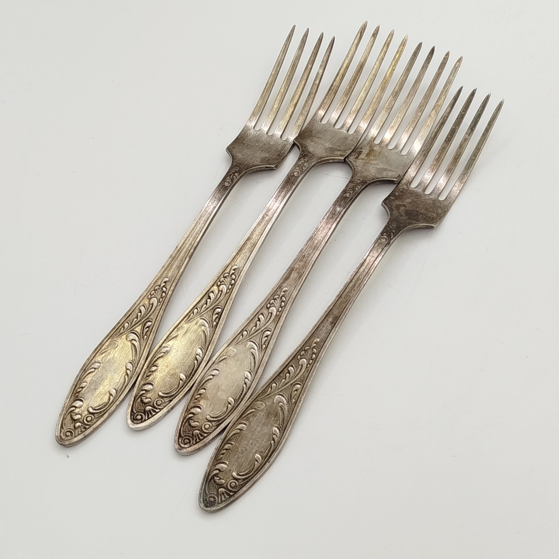 Набор из 4-х столовых вилок "Пламя"